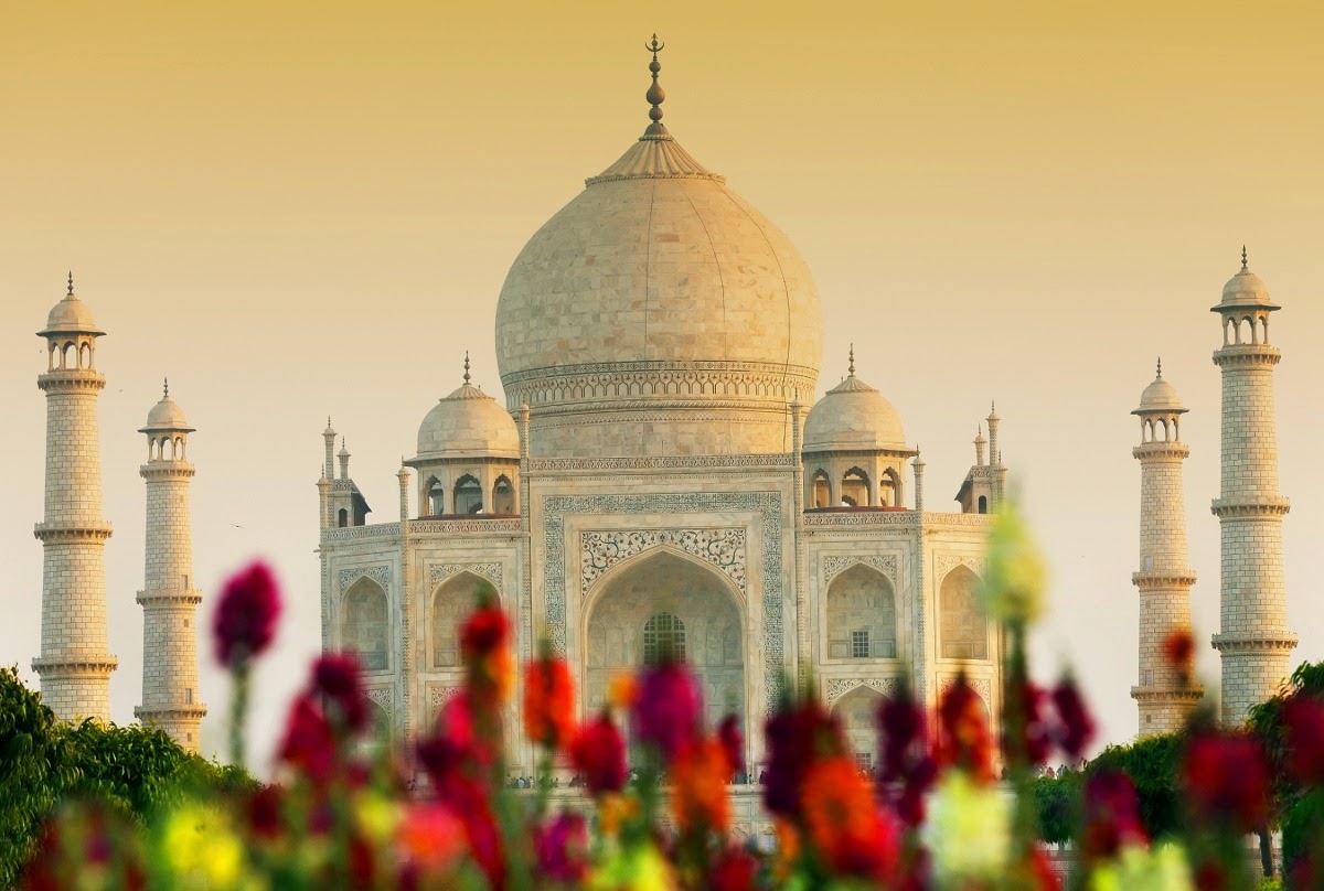 Khám phá đền thờ Taj Mahal huyền ảo ở Ấn Độ